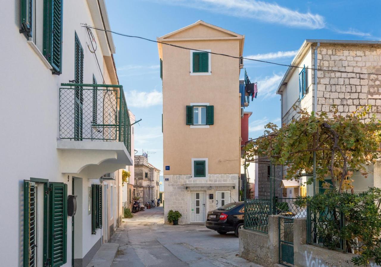 Apartments By The Sea Kastel Stafilic, Kastela - 15110 Eksteriør bilde